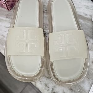 Tory burch